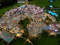 Maqueta de Edificio de Alta Precisión con Iluminación LED para Centro de Ventas