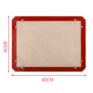 <span class=keywords><strong>Tapis</strong></span> <span class=keywords><strong>de</strong></span> cuisson en silicone <span class=keywords><strong>de</strong></span> qualité alimentaire avec boutons anti-débordement pour macarons et biscuits - Product Image 2