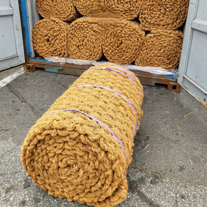 ESTERA PREMIUM DE FIBRA DE COCO NATURAL PARA JARDINERÍA, PUESTO QUE ES IDEAL PARA POCULTURA, PAJEROS Y PROTECCIÓN DEL SUELO - Product Image 1
