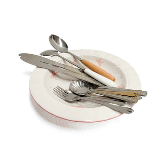 Juego <span class=keywords><strong>de</strong></span> Cubiertos Mayorista <span class=keywords><strong>de</strong></span> China, Juego <span class=keywords><strong>de</strong></span> Cucharas, Tenedores y <span class=keywords><strong>Cuchillos</strong></span> <span class=keywords><strong>de</strong></span> Acero Inoxidable, Venta al por Mayor B2B - Product Image 1