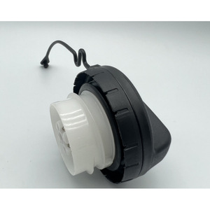 Jm Fuel Tank Cap Handle 77300-07030 For Toyota <b>Plastic</b> Gas Cap With Wire <b>Hook</b> - Product Image 3