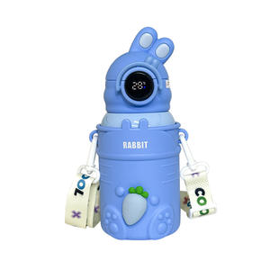 Botella de agua aislada para niños Rabbit, de acero inoxidable 316, con pajita, para uso escolar. - Product Image 1