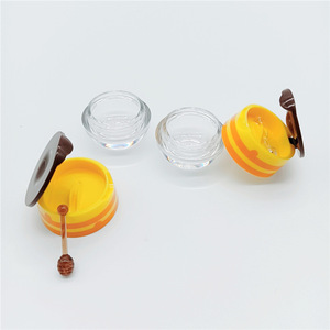 7.5g miel baume à lèvres masque à lèvres <span class=keywords><strong>pot</strong></span> de crème <span class=keywords><strong>pot</strong></span> de miel vide avec un <span class=keywords><strong>pot</strong></span> en plastique de bâton pour cosmétique avec couvercle rabattable - Product Image 5
