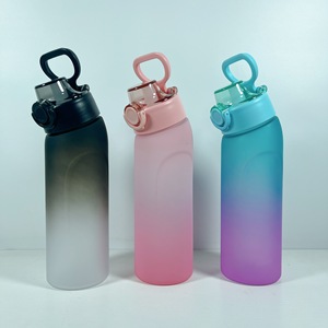 Bouteille d'eau en plastique <span class=keywords><strong>Tristan</strong></span> de style américain, dégradé bicolore, pour étudiants, 750 ml, avec paille, pour les sports de plein air - Product Image 1