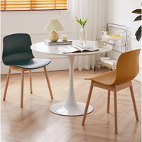 Chaise de salle à manger nordique au design minimaliste, mobilier de maison, siège en bois massif, dossier rotatif inspiré d'Instagram pour petites maisons et cafés