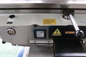 Proveedor Chino Ofrece Fresadora Vertical Manual de <span class=keywords><strong>3</strong></span> Ejes de Servicio Mediano X5040, Fresadora Vertical de Tipo Rodilla de Precisión - Product Image 4
