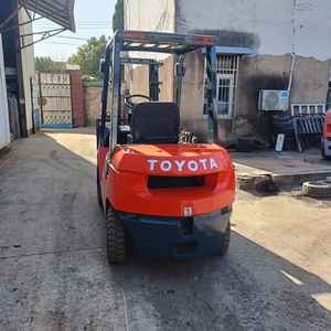 Chariot élévateur d'occasion Toyota FD20 2T Diesel, capacité de 2 tonnes, poids de 4500 kg, 0-2000 heures d'utilisation, d'origine japonaise, Hefei, en vente - Product Image 2