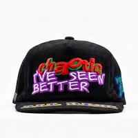 Casquette de baseball noire personnalisée à 5 panneaux avec doublure en satin et logo brodé Porto Rico