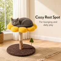 Griffoir en bois pour chat en gros avec perchoir en peluche tournesol, colonne en corde de sisal naturel, base ronde antidérapante, emballage carton, design minimaliste