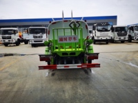 Camion-citerne à eau Dongfeng 5 m³ 4x2, arroseur routier, capacité 5000 L, directement de l'usine