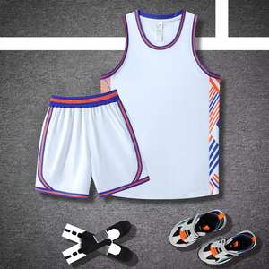 Combinaison de <span class=keywords><strong>basket</strong></span>-ball pour entraînement, personnalisée pour adultes et enfants, absorbant la transpiration, respirante, à séchage rapide, style américain pour le poste de quarterback. - Product Image 1