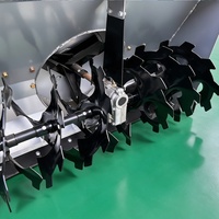 Souffleuse à neige télécommandée vendue directement par l'usine, machine robotique de déneigement de 1000 mm de largeur pour les routes des parcs, 45 °   Capacité d'escalade