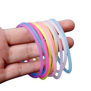 Top Quality Wristband Factory Custom Logo Rubber Pvc Wristband Regular Bracelets