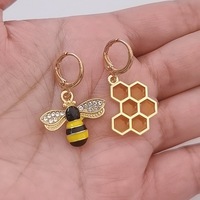 RINHOO Boucles d'oreilles créoles pendantes abeille en émail et strass, couleur or, pour femmes et filles, bijoux fantaisie insecte, cadeau