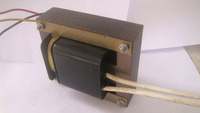 Transformateur haute tension Entrée 220V 50/60Hz Sortie 6000V 5mA Clôture électrique anti-animaux Clôture électrique