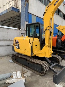 Pelles sur chenilles Komatsu d'occasion certifiées CE avec godet mini machines de 5 tonnes du Japon pelles PC56 d'occasion à vendre - Product Image 4