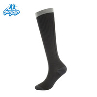 Chaussettes de sport de compression athlétiques pour femmes de haute qualité, chaussettes de cyclisme personnalisées pour mollets, couleur personnalisée pour la course et le fitness, en stock