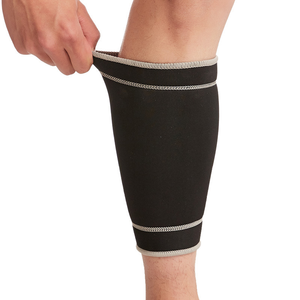 Custom Logo Zachte Elastische Duimsteun Mouwen Neopreen Materiaal Professionele Bescherming Palm Guard Ademende Middenhandsbeugel - Product Image 2