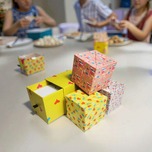 可折叠可回收磁性闭合跳跃弹跳五彩纸屑照片立方体惊喜爆炸弹跳立方体文件夹生日 - Product Image 6