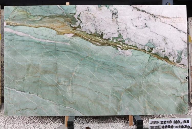 สีเขียว