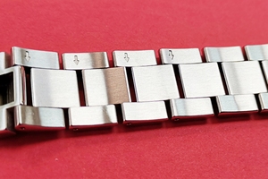 สายรัดโลหะสแตนเลสพร้อมกระดุมสองเม็ดหัวเข็มขัดผีเสื้อสำหรับนาฬิกาแอปเปิ้ล - Product Image 3