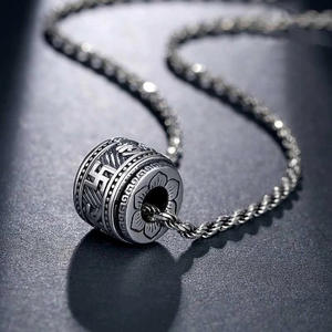Stella Thai argento girevole ciondolo di sei parole retrò semplice argento coppia uomini e donne per inviare collana regalo di compleanno - Product Image 1