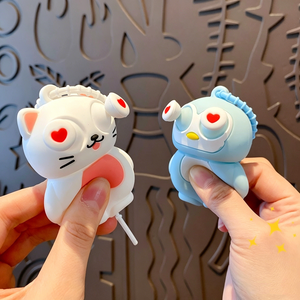 Llavero Colgante de Juguete con Diseño Creativo de Gato y Pingüino con Ojos de Corazón, <span class=keywords><strong>para</strong></span> Decoración de Mochilas de Parejas - Product Image 4