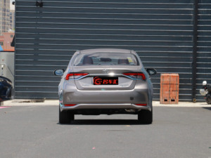 <span class=keywords><strong>Toyota</strong></span> Corolla AWD <span class=keywords><strong>automatique</strong></span> d'<span class=keywords><strong>occasion</strong></span> 2021-2022, voiture économique, <span class=keywords><strong>essence</strong></span>, 4 portes, 5 places, hybride, berline <span class=keywords><strong>Toyota</strong></span> Corolla - Product Image 2