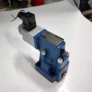 Válvula Reductora de Control Piloto Hidráulica Serie Dbeme10/20/25/32, Modelo Dbeme10-71/200yg24k31a1m - Product Image 2