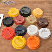 Couvre-gobelets en plastique PS jetables imprimés sur mesure, anti-déversement, colorés, à clipser, plats et pointus, pour gobelets à boisson chaude en papier