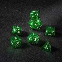 Ensemble de dés polyédriques en métal ajouré vert à motif tourbillonnant, 7 pièces, pour jeux de société et cadeaux