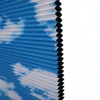 Tela de Cortina Opaca 100% Impermeable con Diseño de Nubes Blancas sobre Cielo Azul, Tipo Panal, No Tejida