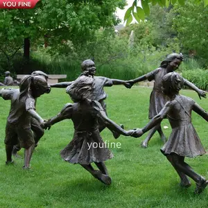 Life Size Outdoor Garden Bronze Children Statue Happy Hand in Hand Sculpture