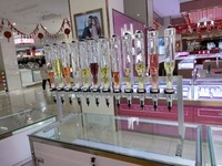 Distributeur de parfum manuel professionnel à 12 têtes Machine de remplissage de bouteilles Mesure précise du liquide pour Bar Boutique