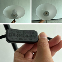 Lampadaire LED Minimaliste Torchière à Éclairage Ascendant, Abat-jour Givré E27, pour Salon, Chambre, Lecture, Décoration Moderne pour la Maison