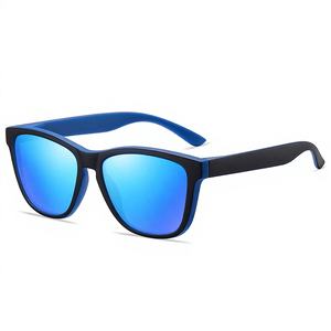 <span class=keywords><strong>Gafas</strong></span> <span class=keywords><strong>de</strong></span> <span class=keywords><strong>Sol</strong></span> Cuadradas <span class=keywords><strong>Económicas</strong></span> con Logotipo Personalizado, Protección UV, Polarizadas, <span class=keywords><strong>de</strong></span> Plástico Tipo Gelatina <span class=keywords><strong>para</strong></span> Hombre y <span class=keywords><strong>Mujer</strong></span>, Opciones en Blanco y Azul Disponibles - Product Image 5