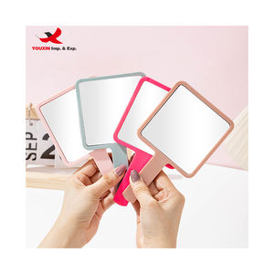 Miroir de maquillage à main pour l'approvisionnement mixte, miroir de maquillage à poignée, miroir cosmétique pour femmes, miroir en plastique carré personnalisé - Product Image 1