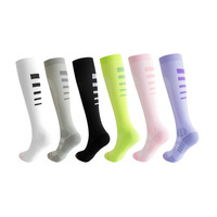 Nouveau Design Chaussettes De Compression Respirant Serviette Bas Compression Chaussettes De Sport Femmes Professionnel Yoga Corde À Sauter Chaussettes