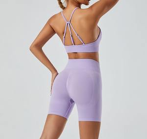 Venta al por mayor Yoga Workout Gym Fitness Set Transpirable Ligero Color sólido Pantalones cortos deportivos para mujer - Product Image 5