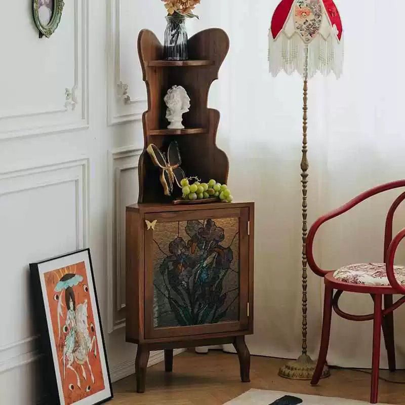 Buffet en forme de papillon [sans lumière]