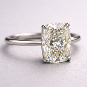 แหวนเพชรแพลทินัมหรูหราสำหรับผู้หญิง แหวนแต่งงานแบบคลาสสิก ประกายระยิบระยับ เรียบง่าย เป็นของขวัญสำหรับเธอ - Product Image 1