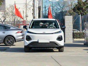 Changan 2026 Nouvelle <span class=keywords><strong>voiture</strong></span> électrique à énergie nouvelle 405Max Haute performance Longue autonomie Véhicule électrique intelligent Nouvelles voitures pour les voyages en famille et d'affaires - Product Image 1