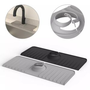 Tapis anti-gouttes en silicone G5 pour robinet de cuisine, protège-éclaboussures en silicone pour évier - Product Image 1