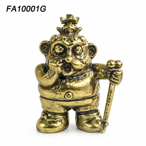 Atractiva Figura Artesanal del Rey Antiguo, Estatua Metálica Vintage, Mini Escultura del Rey Multicolor para Decoración de Mesa y Colección - Product Image 4