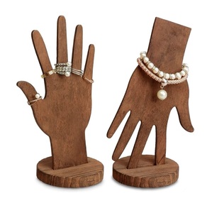 Présentoir à bijoux en bois fabriqué en Inde avec plusieurs crochets, organisateur de comptoir pour bijouteries et usage domestique, en vente - Product Image 1