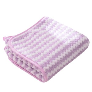 Serviettes de toilette en polaire corail 35x75cm, absorbantes et à séchage rapide, pour salons de beauté et cadeaux - Product Image 1