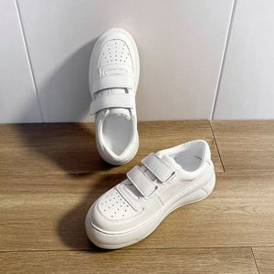 Zapatillas Blancas para Mujer 2026, Tacón Integrado de 6.5cm, Suela Gruesa, Cierre de Velcro, Zapatillas Casuales de Moda - Product Image 5