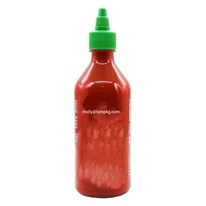 Bouteille de sauce chili piquante Sira Cha en plastique PET sans BPA de 250 ml, ronde, facile à presser, avec bouchon à vis - Product Image 3