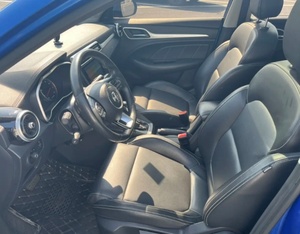 Véhicule d'<span class=keywords><strong>occasion</strong></span> SAIC Motor <span class=keywords><strong>MG</strong></span> <span class=keywords><strong>ZS</strong></span> COMPACT SUV <span class=keywords><strong>Essence</strong></span> 2017 1.5L Automatique Édition Premium Internet - Product Image 5