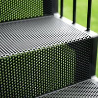 Marchepieds décoratifs modernes en acier inoxydable perforé pour extérieur, galvanisés et thermolaqués, pour achats en ligne sur Alibaba